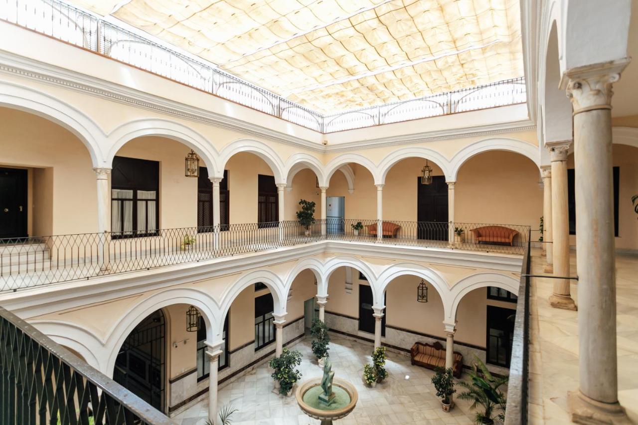 Alohamundi San Vicente Appartement Sevilla Buitenkant foto