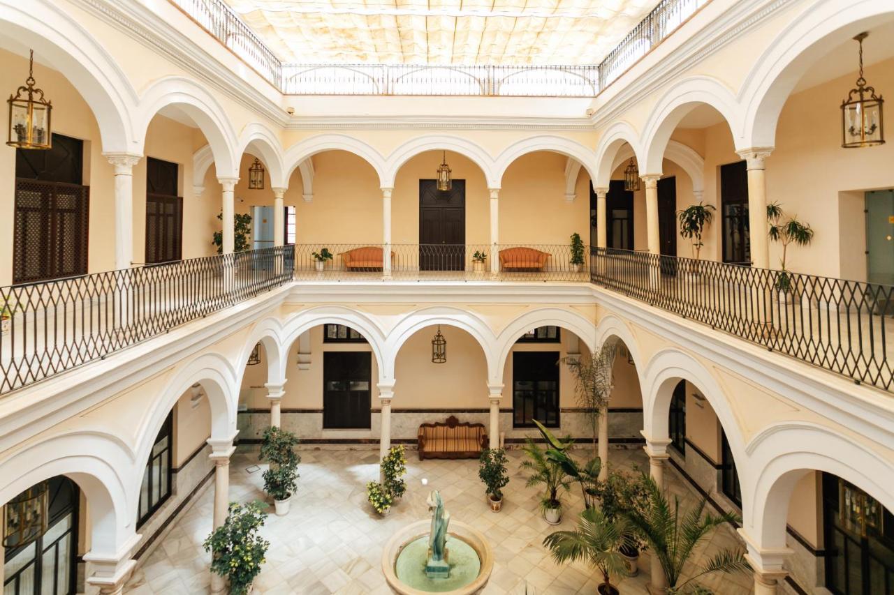 Alohamundi San Vicente Appartement Sevilla Buitenkant foto