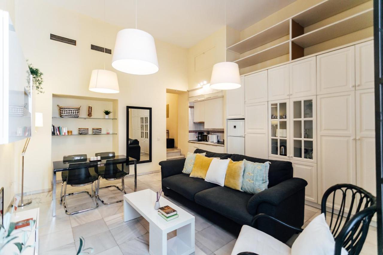 Alohamundi San Vicente Appartement Sevilla Buitenkant foto